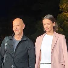 Join facebook to connect with fedor bondarchuk and others you may know. Fedor Bondarchuk I Paulina Andreeva Proshlis Po Krasnoj Dorozhke Kinotavra Derzhas Za Ruki Vokrug Tv