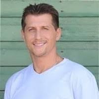 Mike Rippe's Instagram, Twitter & Facebook