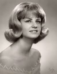 Nanette Dougherty's Instagram, Twitter & Facebook