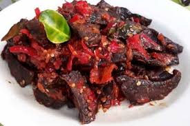 Selain itu, hidangan ini juga. Resep Paru Goreng Balado Buat Lauk Nasi Pedas Nampol