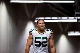 Fans Think Linebacker Clay Matthews Has A Lot In Common With Marvel S Thor