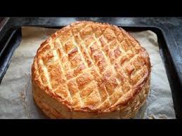 How To Make An Easy Galette Des Rois Sweet Almond Filling Epiphany Cake Galette De Rois Recipe Almond Cakes Puff Pastry Recipes