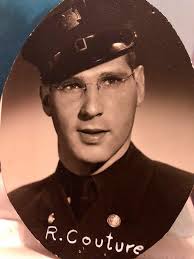 GOSHEN FIRE DEPARTMENT IN 1975:  ************************************************** *****CENTRAL STATION.  Chief Bob Moriarty. Asst. chief Bill Books. Asst. chief Bud Wortinger.  Asst. chief Sam Kauffman. Asst. chief Dick Lamb. Capt. Dan Delcamp. Capt.  Dick