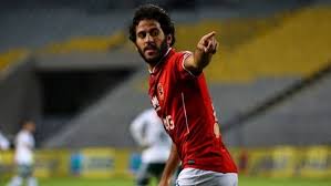 حقق الفريق اﻷول لكرة القدم بالنادي اﻷهلي، فوزًا مستحقًا على الزمالك، بهدفين دون رد، في المباراة التي جمعت الفريقين ضمن منافسات الجولة 17 من ÙƒÙˆÙ…ÙŠÙƒØ³ ÙÙŠØ³Ø¨ÙˆÙƒ ÙˆØªÙˆÙŠØªØ± ÙŠØ´ØªØ¹Ù„Ø§Ù† Ø¨Ø¹Ø¯ Ø«Ù†Ø§Ø¦ÙŠØ© Ù…Ø±ÙˆØ§Ù† Ù…Ø­Ø³Ù† ÙÙŠ Ø·Ù„Ø§Ø¦Ø¹ Ø§Ù„Ø¬ÙŠØ´