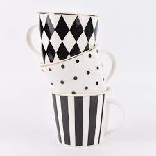 Maybe you would like to learn more about one of these? Tasse Kaffeebecher Porzellan Weiss Schwarz Rand Goldfarbig 9x10cm Schoner Leben Dein Lieblingsladen Im Netz