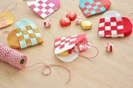 Danish Heart Baskets Made Everyday Christmas Crafts To Make Heart Template Paper Art Craft