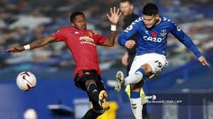 Watch action from everton's premier league meeting with west ham united above or by clicking here. Sedang Tayang Live Streaming Everton Vs West Ham Kesempatan The Toffees Geser Mu Dekati Liverpool Tribunnews Com Mobile