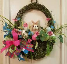 Sistemare nastrini, palloncini e quando si parla di addobbi per feste di compleanno non si può non tenere conto di quale sarà la. Addobbi Di Primavera Fiori Colori E Fantasia Per Abbellire La Casa Archzine It