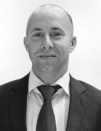 Professor Dr. Danny Busch