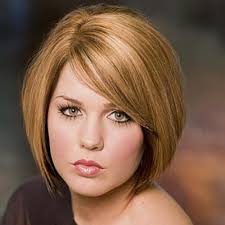 It is also equal both in length and width and to choose the right cut you will only need to select the features that you would like to enhance. Low Maintenance Short Hair For Round Chubby Face Novocom Top