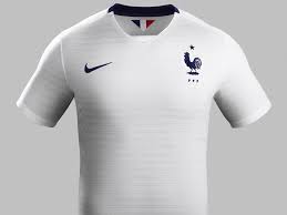 Les vestes et pantalons de jogging de l'équipe de france de football sont également disponibles en blanc. Fff Le Maillot Blanc Exterieur Equipe De France 2015