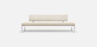 With rolf benz 620, we offer you individual solutions for seating furniture at the dining table and counter, ranging from chairs to a modern (corner) bench and bar stools. 620 Bank