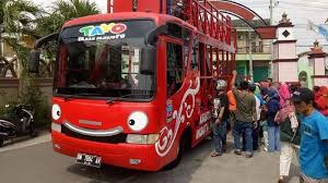 Bus Tayo Dari Sukoharjo Mobil Pariwisata Kartun