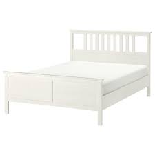 Certo, non incide sulla qualità del sonno come la rete e il materasso, ma può contribuire o meno alla stabilità del letto stesso e inoltre ha un ruolo da. Letti Matrimoniali Ikea It