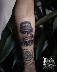 About press copyright contact us creators advertise developers terms privacy policy & safety how youtube works test new features press copyright contact us creators. Pirados Tattoo Hello Monday Small Portraittattoo Of Facebook