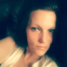 Jennifer Lichty's Instagram, Twitter & Facebook