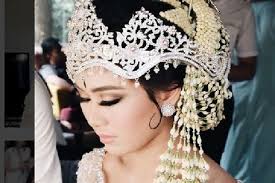 Paes sanggul sasak yogya / djava photoart: 10 Mahkota Adat Pernikahan Tradisional Indonesia