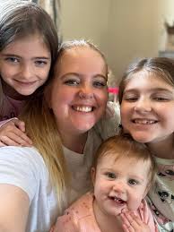 Introduction to book lovers in Tasmania with favorite authors