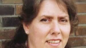 Lisa Meador's Instagram, Twitter & Facebook