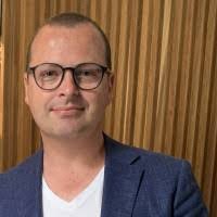 Andrew Ozga's Instagram, Twitter & Facebook