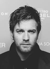 Hey Man So My Mom Is Also From Scotland Let S Be Best Friends I Wish I Was You Ewan Mcgregor Scottish Actors Hot British Actors