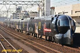 南海 ラピート starwars フォースの覚醒号 ラピート 列車の旅 鉄道 写真