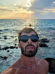 Chi vuole farsi un viaggio? LA