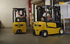 Ưu và nhược điểm của xe nâng điện mà bạn cần biết