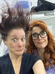 Isabel Craig's Instagram, Twitter & Facebook