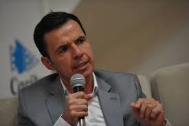 Lo encontraron en una bolsa de basura: hoy Scrappy lucha por una nueva vida 