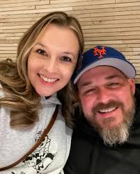 Amy Deskins's Instagram, Twitter & Facebook