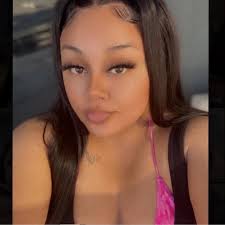 At first I thought this was Jennifer Lopez but it's Zendaya… 😳 do they  look alike or am I trippen?