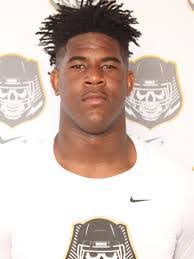 Larry Moton's Instagram, Twitter & Facebook