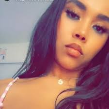 Denise Guardado's Instagram, Twitter & Facebook