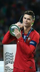 A collection of the top 55 portugal wallpapers and backgrounds available for download for free. Wallpaper Cristiano Ronaldo Fotografia De Futebol Imagens De Futebol Selecao De Portugal