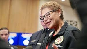 Candice Bock's Instagram, Twitter & Facebook