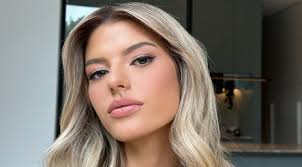 Vivian Lash And Beauty