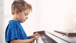 آموزشگاه موسیقی درجه یک - چگونه کودکان را به انجام تمرینات موسیقی ...