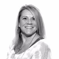 Patti Luther's Instagram, Twitter & Facebook