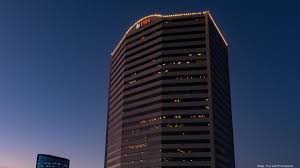 Ubs wealth management is the largest private bank in the world, with $450 billion in client assets. Ubs Closes Wealth Management Office In Downtown Houston Houston Business Journal