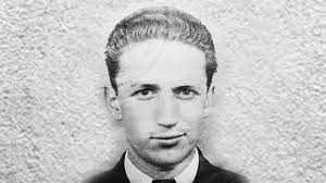 Belisario Betancur y Semana