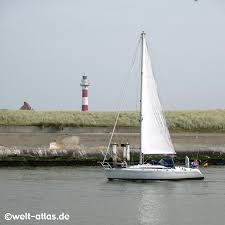 See more ideas about beautiful lighthouse, lighthouse pictures, lighthouse. Photo Nieuwpoort Lighthouse Flanders Belgium Welt Atlas De