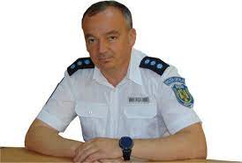Relu mardare, şeful poliţiei locale bacău, a fost trimis în judecată pe 29 iunie, de parchetul de pe lângă curtea de apel bacău pentru conflict de interese. Seful PoliÅ£iei Locale BacÄu A FÄcut Accident Cu Masina De Serviciu Cat BÄuse Inainte Stirileprotv Ro