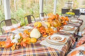 Gracious Outdoor Dining
