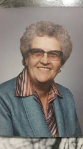 Hung at mo's with a friend the other day.... talking to another friend  behind the bar... she had mentioned in a post about a place to get a  haircut. I could use