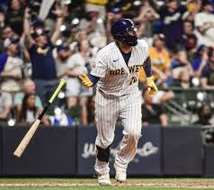 Laa 3 ab, 1 h, 0 hr, 0 rbi, 0 sb rookie status: Catcher Omar Narvaez Joins Four Brewers Pitchers On Nl All Star Squad