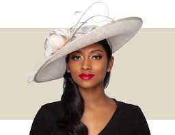 Amara Fascinator Hat Champagne And Silver Lurex Kentucky Derby Style Fascinator Hat Kentucky Derby Hats