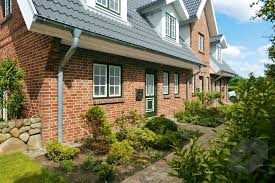 Landhaus Billund Im Nordischen Stil Von Danhaus Alle Infos Zum Haus Mit Einem Klick Auf Das Bild Erhalten Fertighaus D Backsteinhauser Haus Aussen Hauser