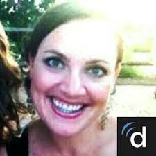 Molly Cahill's Instagram, Twitter & Facebook