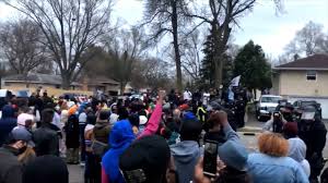 The national guard was deployed in minneapolis as hundreds of people looted and rioted into the early hours monday after a black man was shot dead by police just 10 miles from where george. Ff Gc4xavehklm